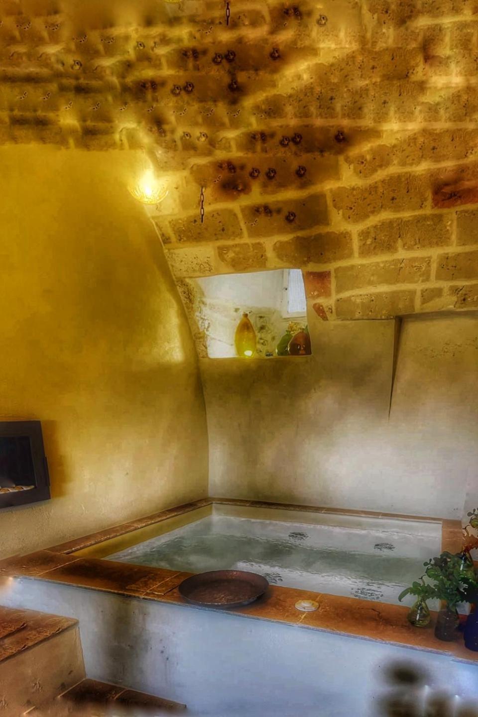 Camilla Luxury Suite Ostuni Exterior photo